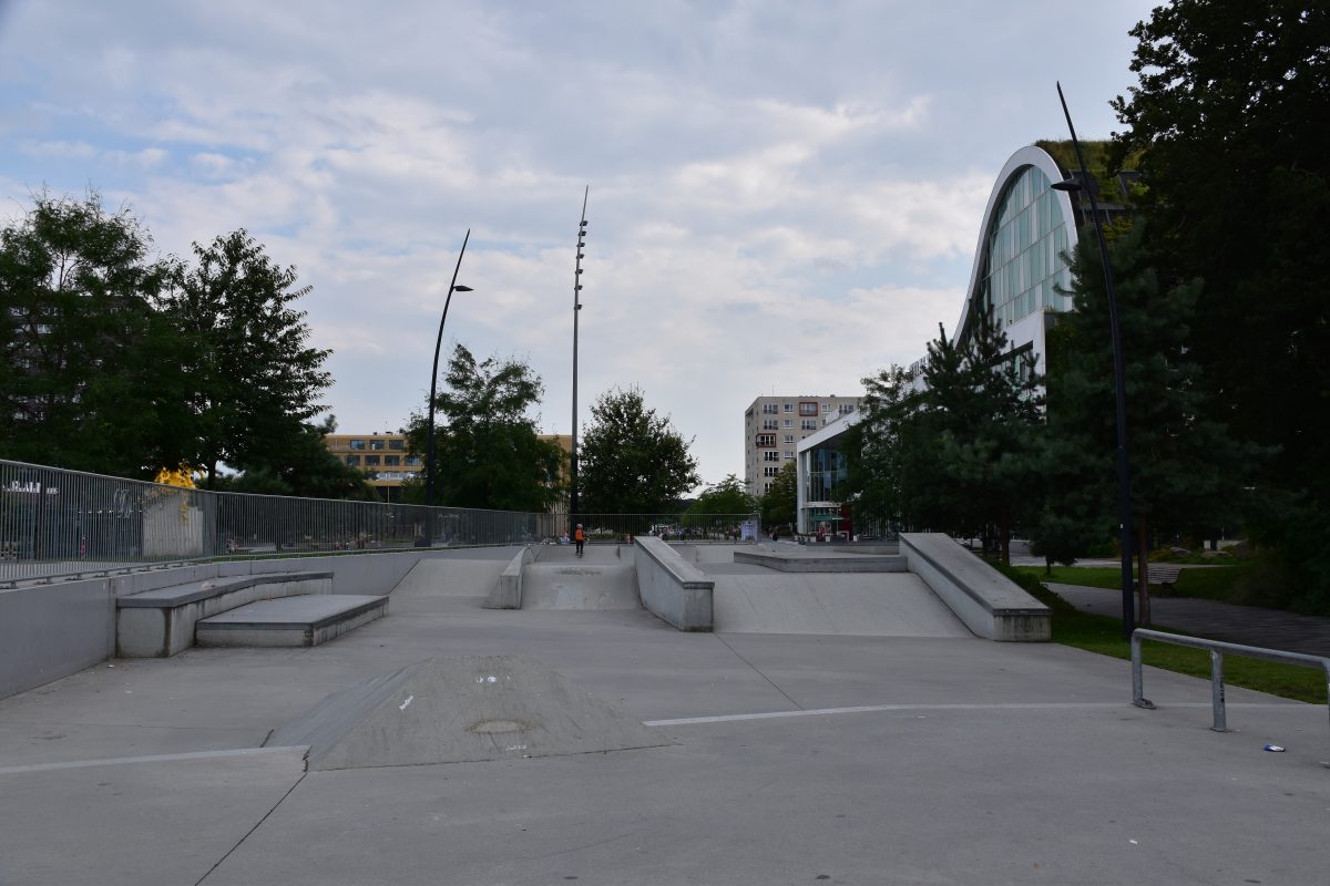 Skatebaan Raadhuisplein, Skatebaan